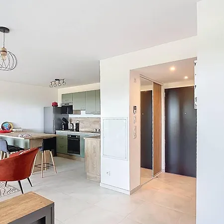 Neuf Avec Piscine, Vue Mer Et Grande Terrasse, Calme Garanti A Calvi - Fr-1-719-48 Apartment