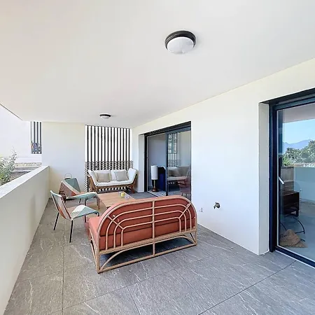 Neuf Avec Piscine, Vue Mer Et Grande Terrasse, Calme Garanti A Calvi - Fr-1-719-48 Apartment